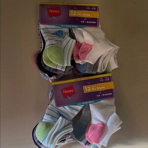 2 Packages ! Hanes White and Pink Casual Socks Comfortable Underwear